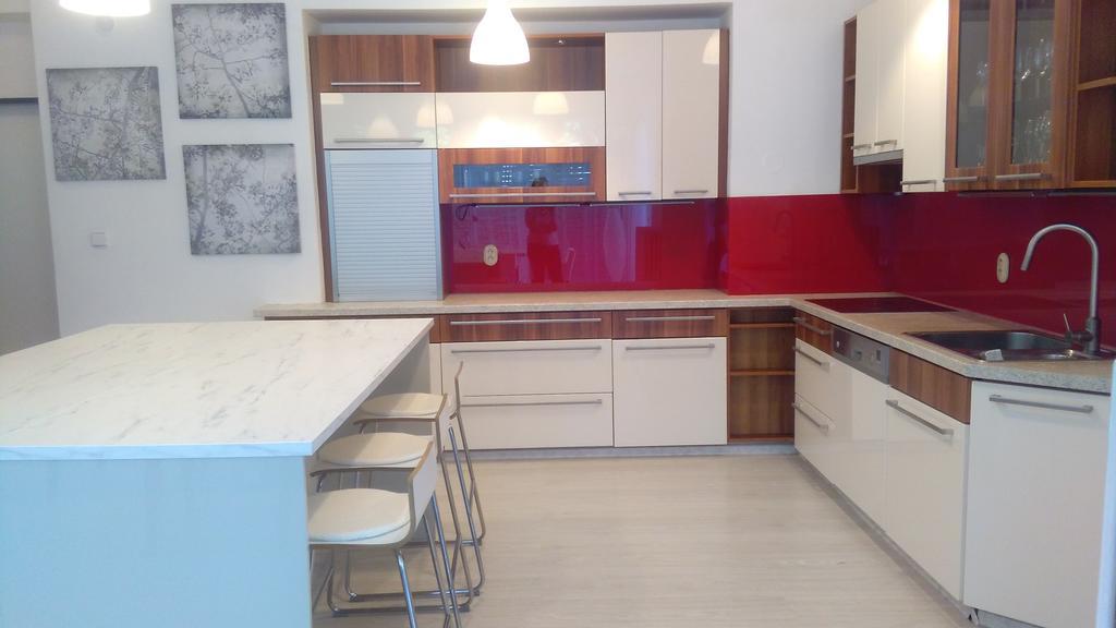 Apartment Suchdol Praga